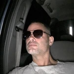 Meet your Posher, Efrain